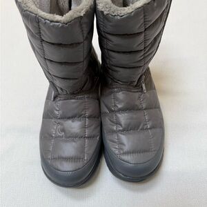 The North Face Charcoal Quilted Winter Boots